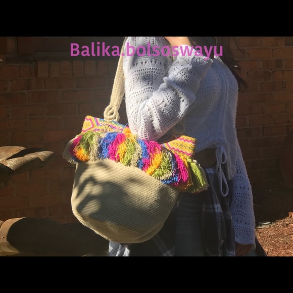 🌈Colorful Wayuu bucket bag!!! One of the kind🌸 - Picture 3 of 10
